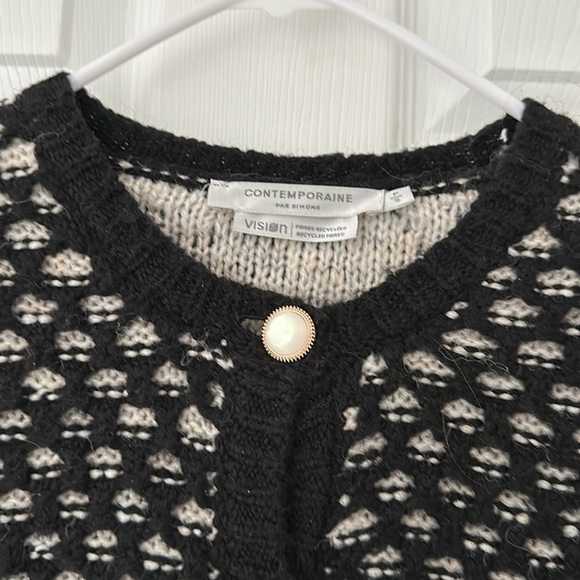 Simons Contemporaine - Jewel-Button Textured Cardigan - Small - Picture 3 of 3